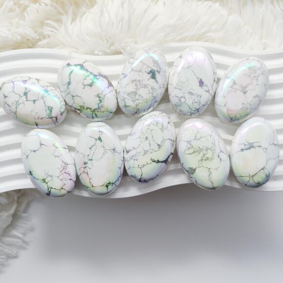 Aura Howlite Palm Stone Calming Crystals - Picture 7 of 10